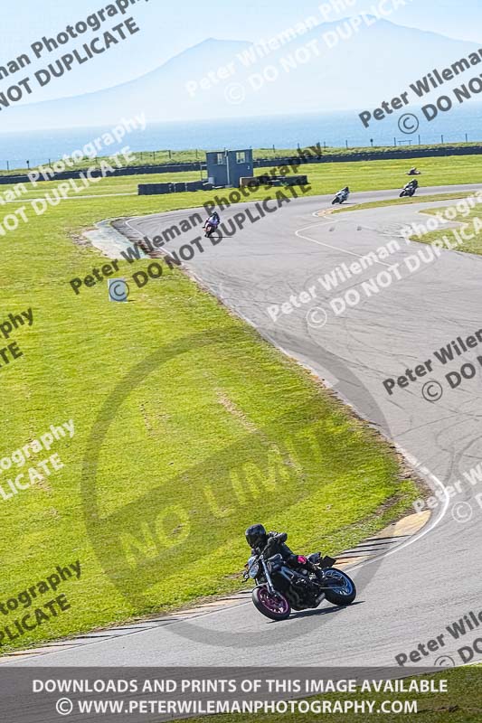 anglesey no limits trackday;anglesey photographs;anglesey trackday photographs;enduro digital images;event digital images;eventdigitalimages;no limits trackdays;peter wileman photography;racing digital images;trac mon;trackday digital images;trackday photos;ty croes